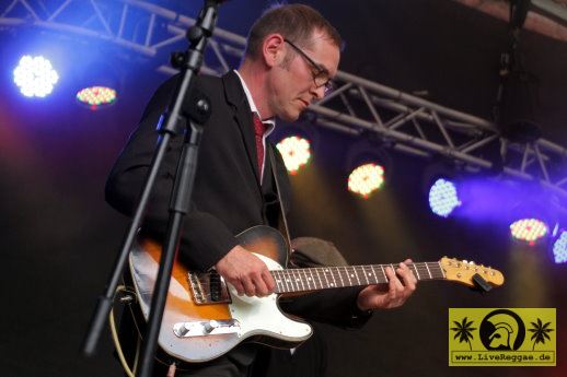 The Unlimiters (D) 18. This Ska Festival - Wasserburg, Rosslau 28. Juni 2014 (14).JPG